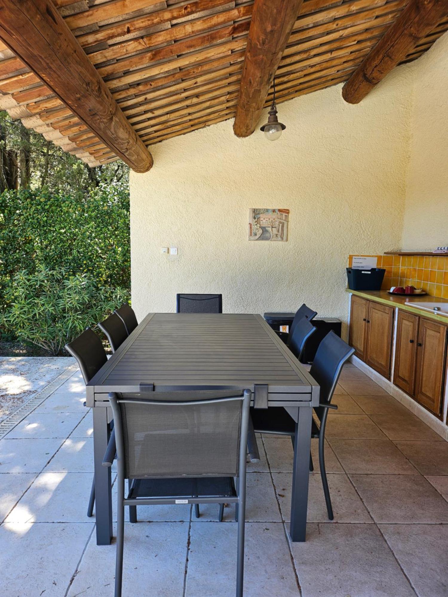 Bed & Breakfast La Luberonne